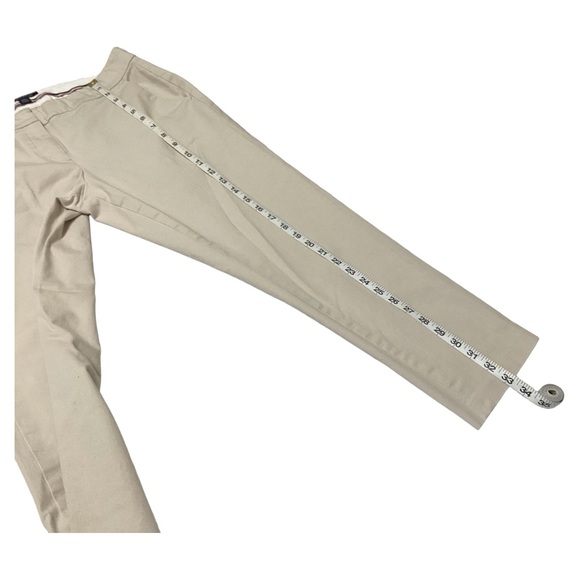 Tommy Hilfiger Women's Beige Straight Leg Relaxed Fit Mid Rise Khaki Pants Sz 10 - Picture 8 of 16